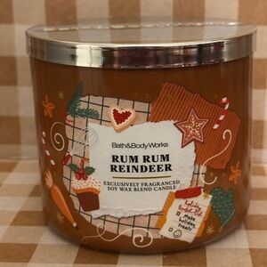 NEW B&BW Rum Rum Reindeer 3 wick candle